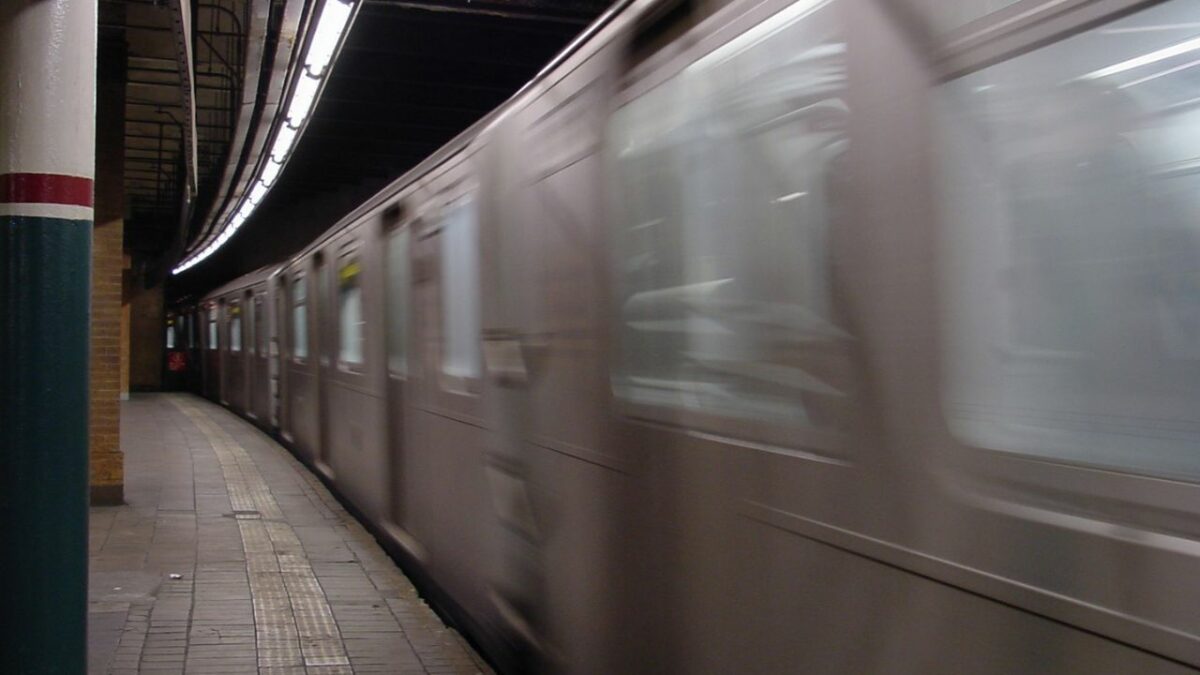 metropolitan transit authority MTA subway train